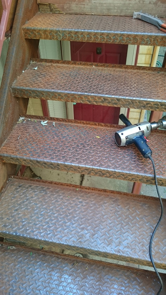 Metal Stairs Rust Removal West Ridge Chicago Chicago Handyman I